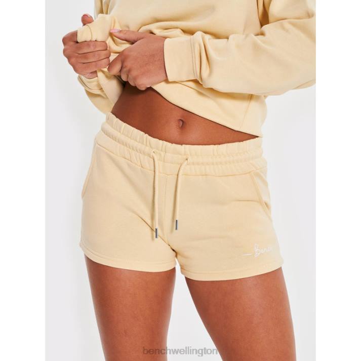 Bench Women Butter NOVA Fleece Shorts 4860140